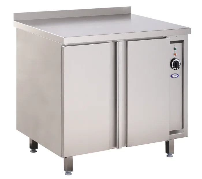 Karstais skapis ar divām veramām durvīm 900 x 700 x 850 mm